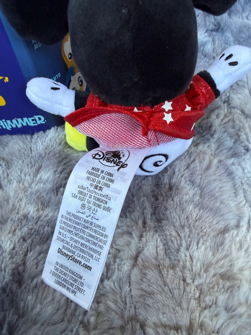 Disney Wishables Shimmer Minnie Mouse Plush - Picture 4 of 8